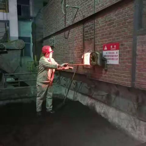 争分夺秒搞检修，齐心协力保生产