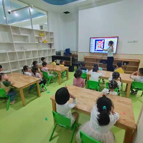 “迎中秋，做月饼”渝幼蓝溪幼儿园幼儿园中秋制作月饼🥮活动