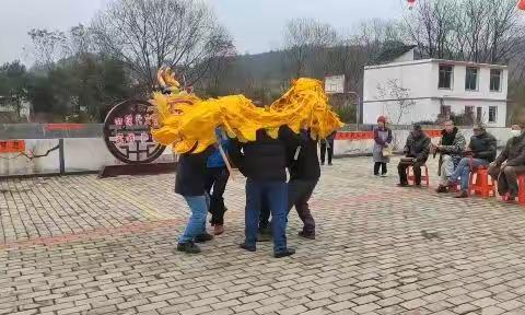 虎山乡樟树村开展【 筑梦新年、欢庆元旦、全民健身 】趣味活动