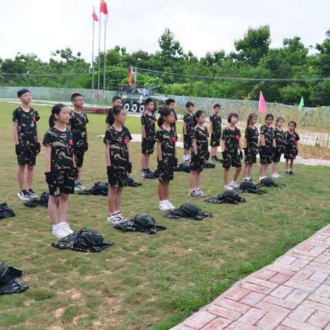 英雄亮剑军旅夏令营，[先锋营]2022第四期 Day5，🔫真人CS💣 ，🏄🏻水上狂欢🏊🏻