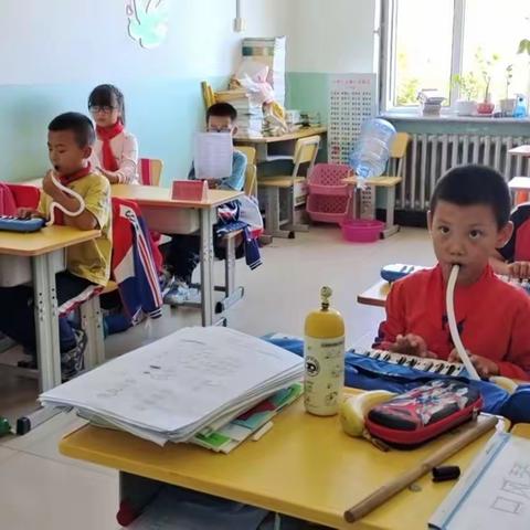 口风琴社团学期末成果展示