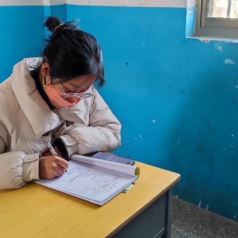 春意盎然    教研伊始---潘庄联校梭庄小学语文教研组开展听评课教研活动