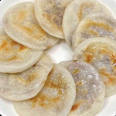 甜在嘴里，“糯”在心里——小二班制作糯米饼