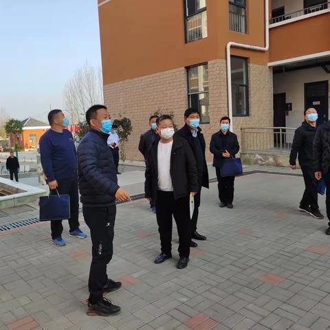 创绿色学校 建融创乐园—三屯镇中心小学迎接市绿色学校创建验收