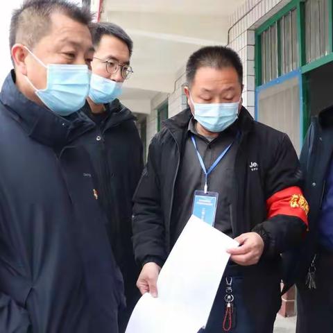 疫情防控正当时--新城镇清南村开展全员核酸检测应急演练