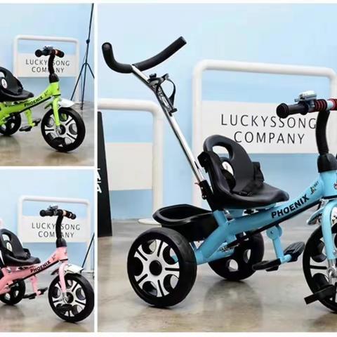 红黄蓝孕婴店童车展示（副本）