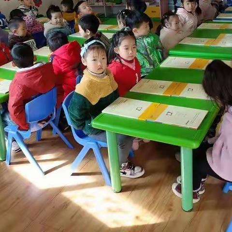 小龙人幼儿园大（3）班第14周——幼儿成长记录