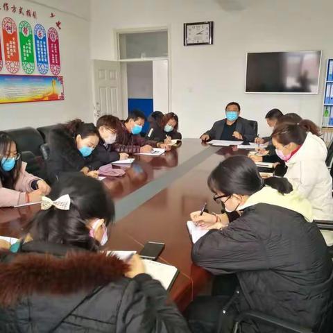 蛟河市新区九年制学校党支部“防疫与教育教学”两不误全面打响“居家线上教育教学工作”筹备战