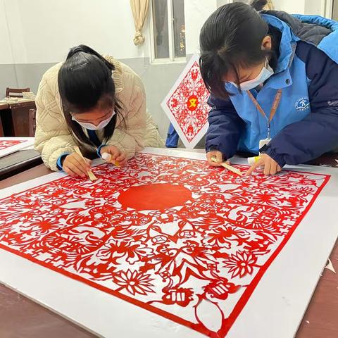 文苑学校课外拓展活动剪纸成果展