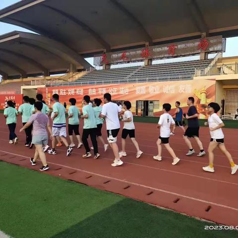 不负时光“暑”我最强 ——博兴县实验中学2022级11班暑期晨间体育锻炼第22天