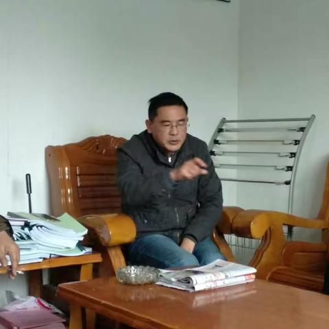 光明山小学党支部成立大会