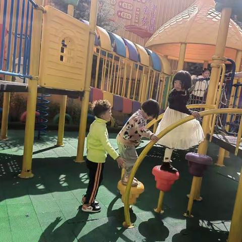 2022年满竹幼儿园稚竹一班第三周愉快成长每一天