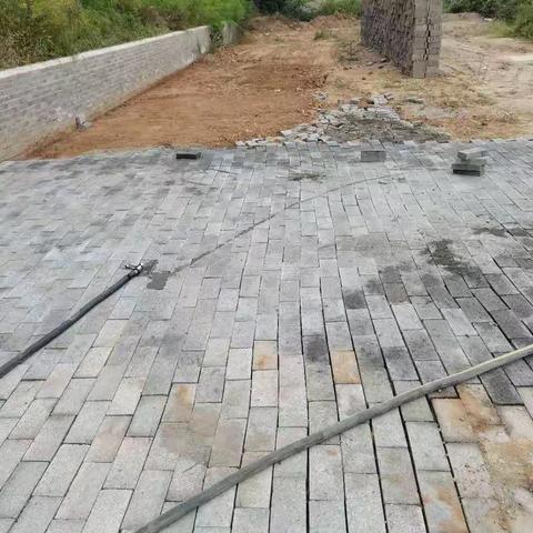 洪庆街道各示范村拉开美丽乡村建设施工帷幕