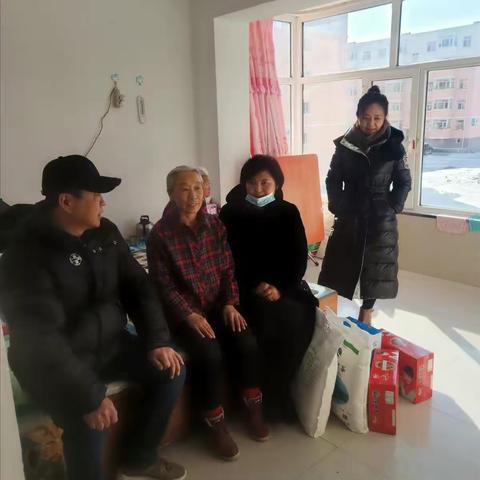 春节送祝福，慰问暖人心—春节前夕索伦牧场小学领导班子看望慰问退休老教师！