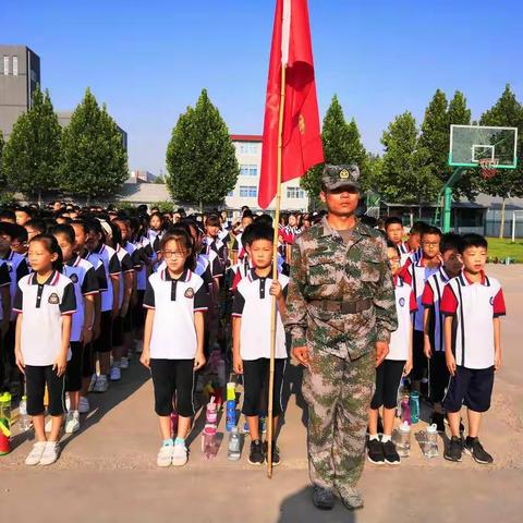 锤炼意志，风采飞扬——实验中学小学部五年级一班军训掠影