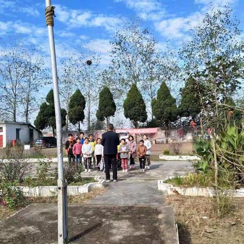 寨河镇罗湖小学“低温冰冻天气”致 全体师生及家长温馨提示