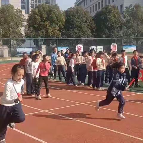 记鹰潭市第六小学2021年秋季运动会