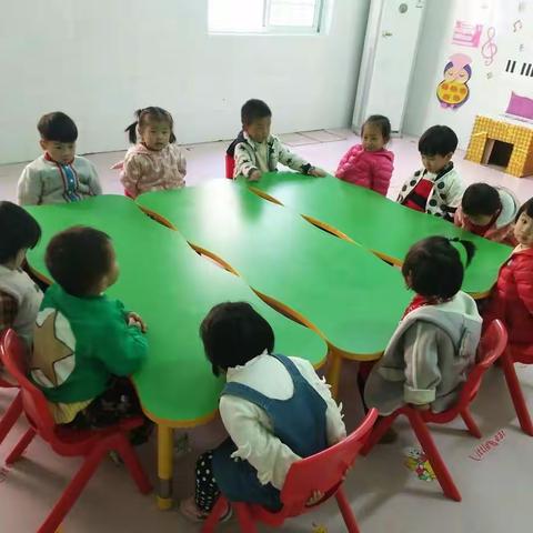 画画课《桃花开了》