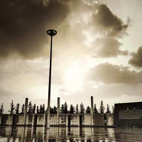 濮上园雨中即景