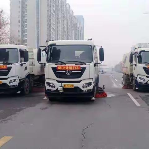 市环卫处积极开展美丽新乡城市清洁日活动
