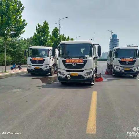 市环卫处积极开展美丽新乡城市清洁日活动