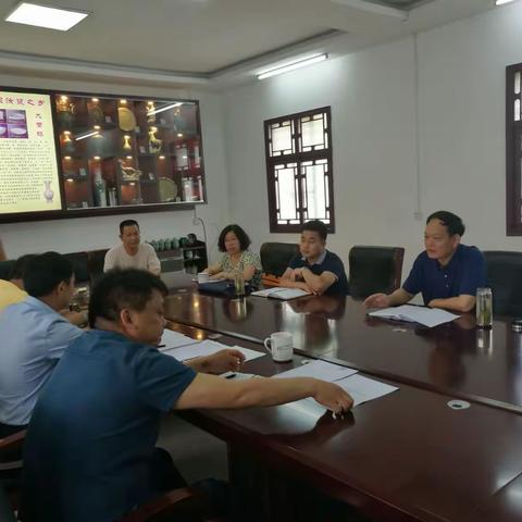 县委常委、政法委书记杨占杰到大营召开3年以上信访老户个案分析研判会