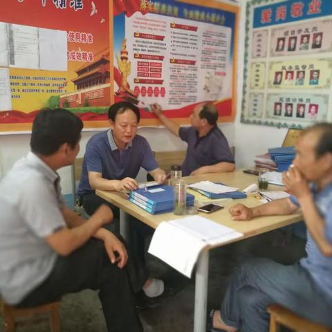 县委常委、政法委书记杨占杰到大营镇古垛村开展精准扶贫工作