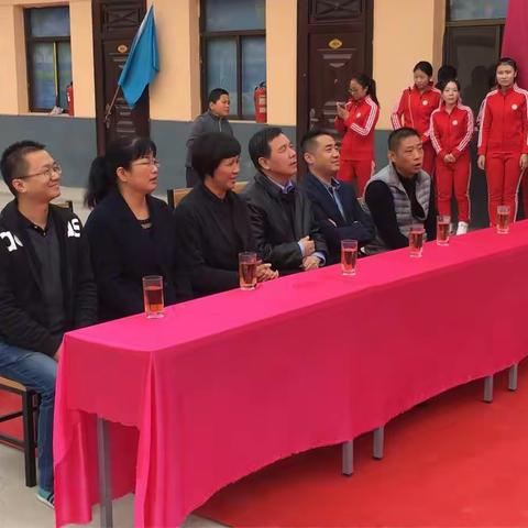 六村堡街道开展重阳节庆祝系列活动