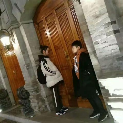 大千世界，五彩缤纷，走一走，看一看，生活如此美好，珍惜！