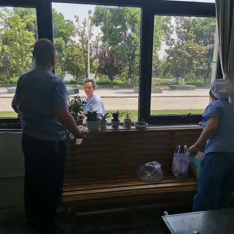 喜迎十四运     创建清洁家园