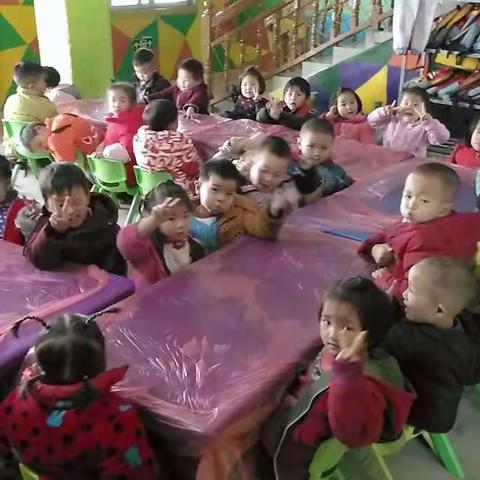 中一班“小汤圆，大温情”美食节