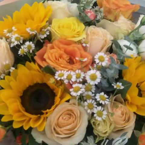 庆祝小学第一个六一儿童节