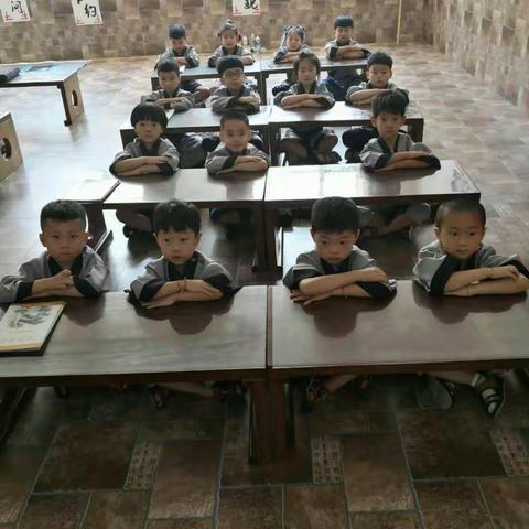 宝华国际幼儿园文轩园(托马斯班)--国学经典～缤纷童年