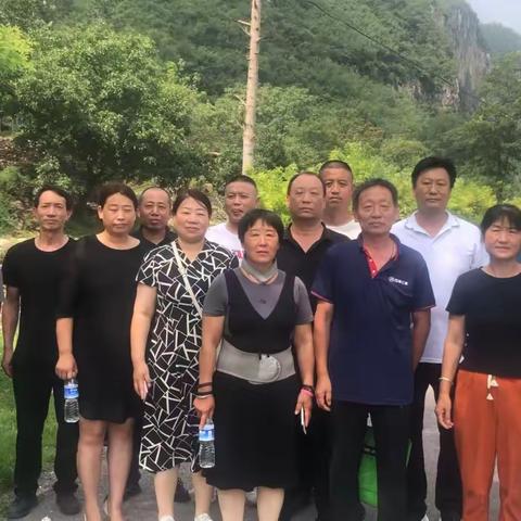 最美不过师生情