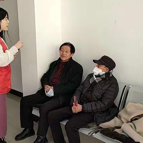 都阳路街道领秀城社区爱心奉献—义剪活动暖人心