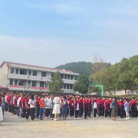 开展消防演练，筑牢安全防线 ——醪田镇中学举行消防培训及应急疏散演练活动