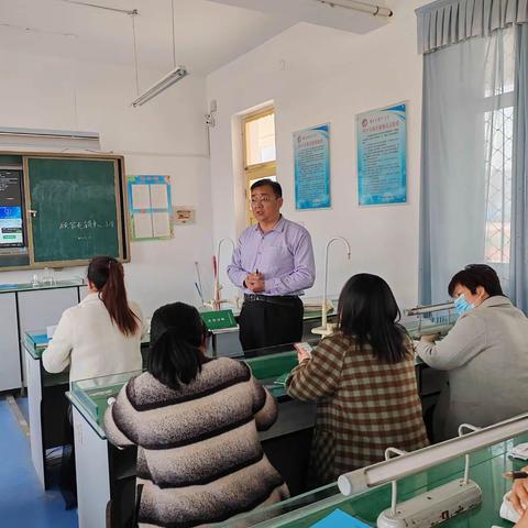 阳春三月，教研花开--顾官屯镇中心小学数学教研活动