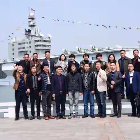 东方绿洲行