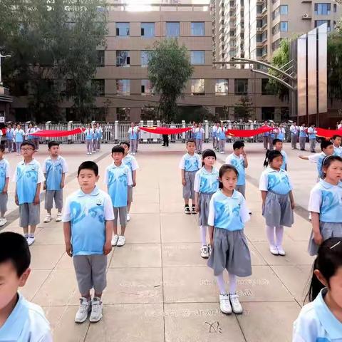 “红领巾心向党”——中国少年先锋队潞州区康园中学2021年首批新同学入队仪式