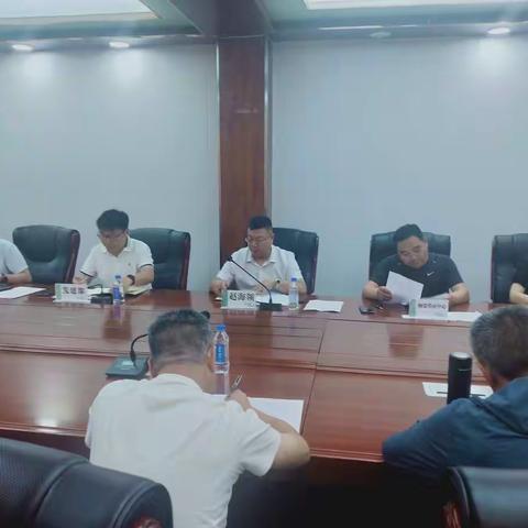 国网鹿邑县公司发建、配网、物资专业开展“安全周”活动暨“大学习、大反思、大整顿、保安全”专题学习会