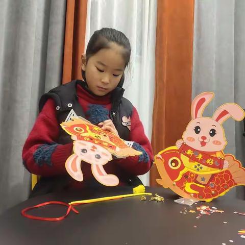 碧山小学三(3)班叶恬羽的寒假假期生活集锦