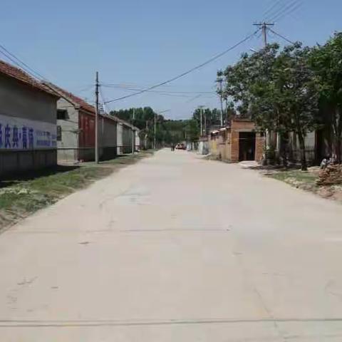 高官寨街道办‘’三大堆‘’整治进入尾声，对39个村进行验收（黄家片区）
