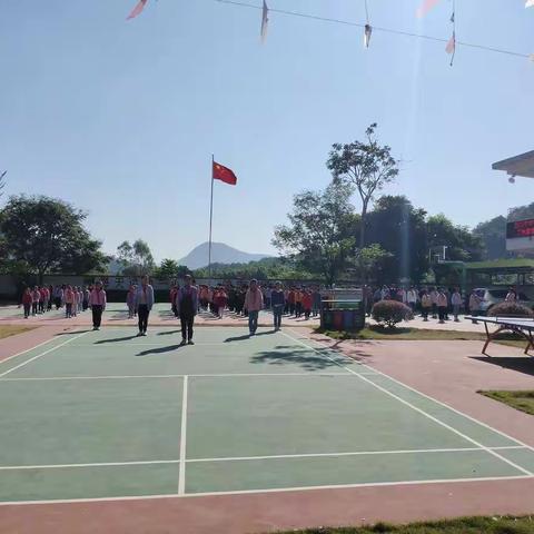 阳光体育，健康成长---五云镇龙江小学大课间活动