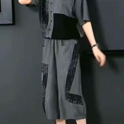 妈妈夏装时髦棉麻套装中老年女装短袖洋气母亲节的礼物送妈妈衣服