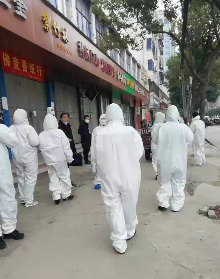  第一个发生疫情的地方叫什么来着(第一个疫情发起人)
