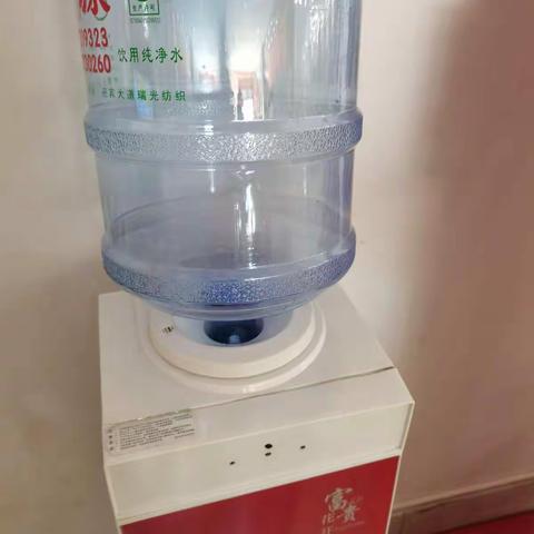 孝感区域大悟店8月26日营运检查收银客服课整改图片