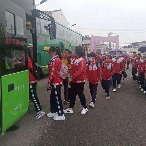 走进西农博园，探寻生物世界——路井镇中心小学六年级研学旅行活动报道