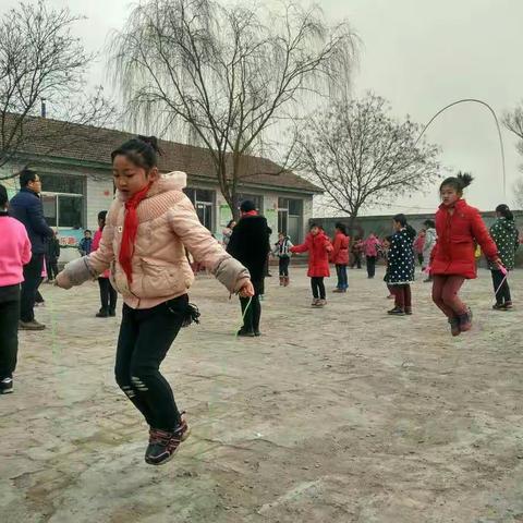 黑城营小学庆元旦活动