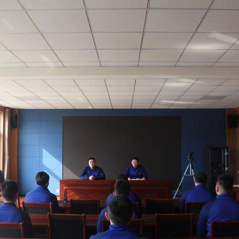 环翠大队张村消防救援站召开疫情防控部署会