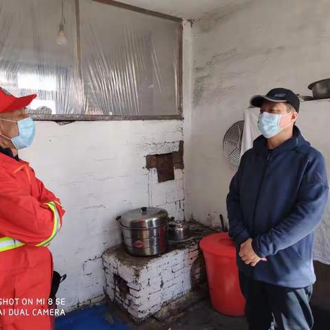 局党委委员、纪委书记孙德海深入白银纳、欧浦资源管护区监督检查防火工作